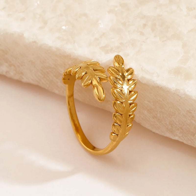 Conjunto de Anéis Folheados a Ouro com Design de Folhas – Aço Inoxidável 316L | Estilo Boho Chic