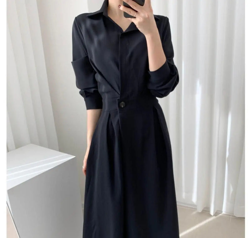 Vestido Longo Feminino Elegante com Gola Polo – Modelo de Cintura Marcada, Ideal para Outono e Verão