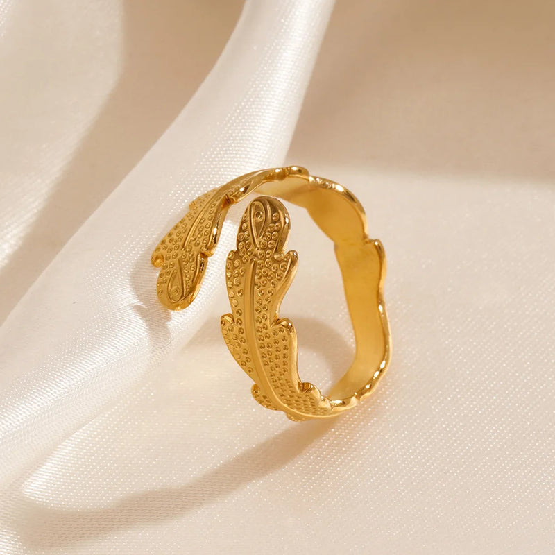 Conjunto de Anéis Folheados a Ouro com Design de Folhas – Aço Inoxidável 316L | Estilo Boho Chic