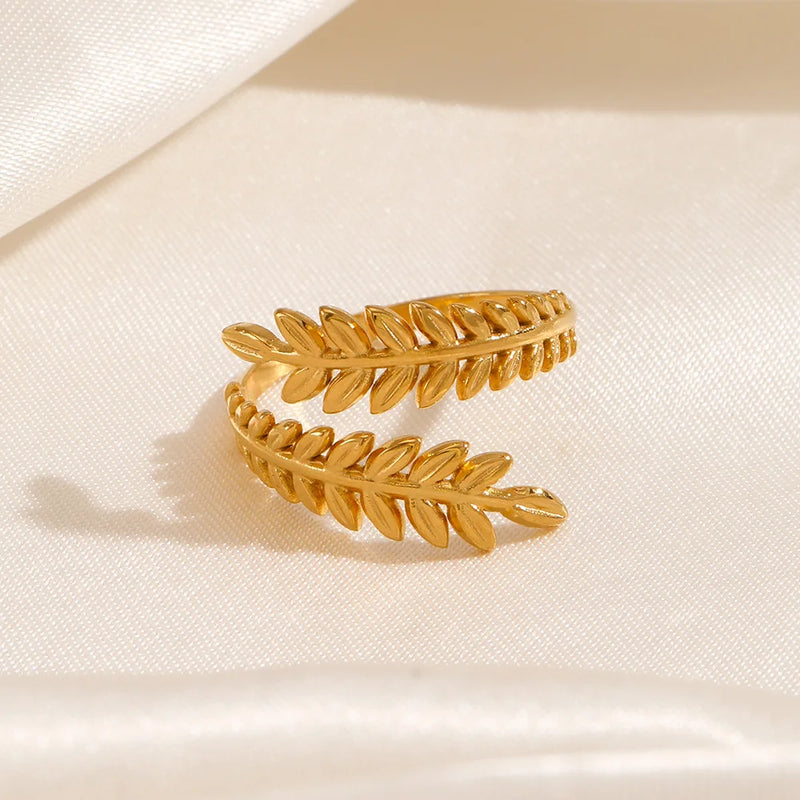 Conjunto de Anéis Folheados a Ouro com Design de Folhas – Aço Inoxidável 316L | Estilo Boho Chic