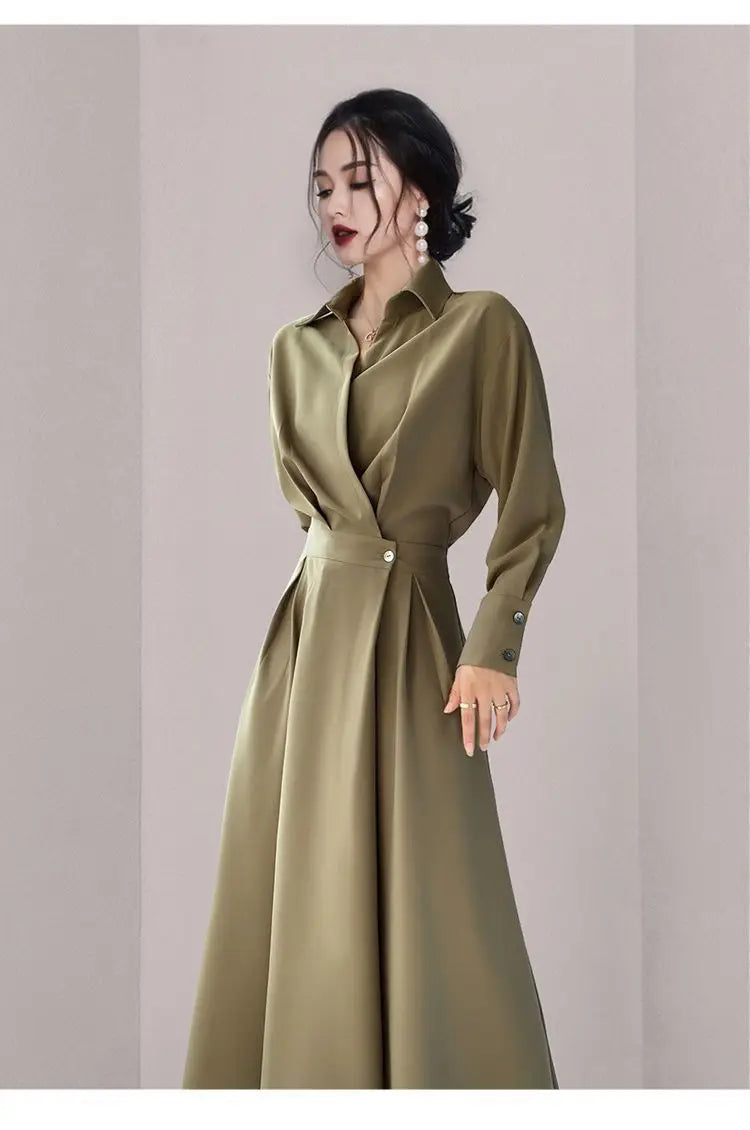Vestido Longo Feminino Elegante com Gola Polo – Modelo de Cintura Marcada, Ideal para Outono e Verão