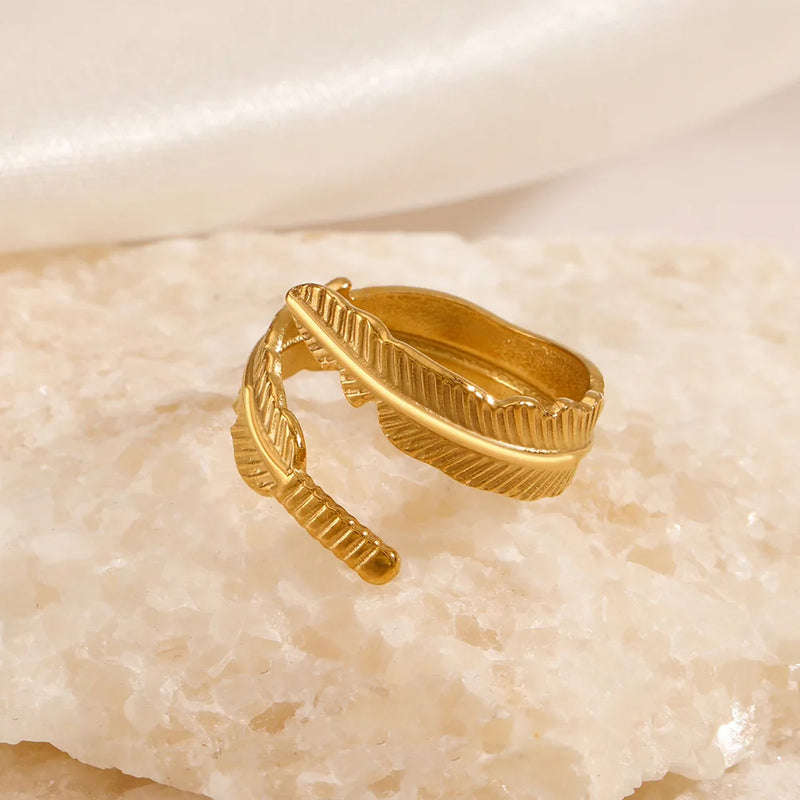 Conjunto de Anéis Folheados a Ouro com Design de Folhas – Aço Inoxidável 316L | Estilo Boho Chic