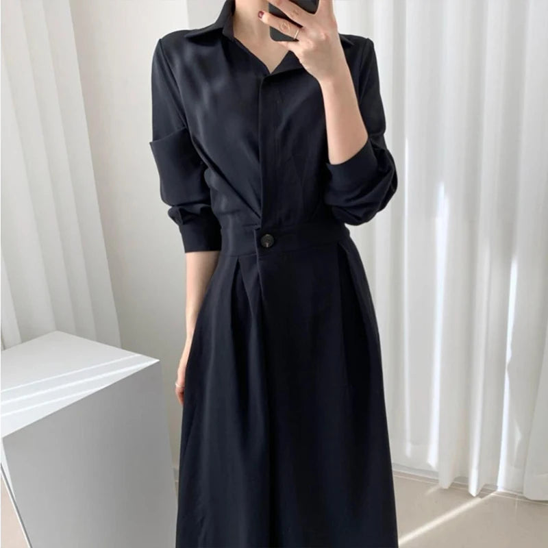 Vestido Longo Feminino Elegante com Gola Polo – Modelo de Cintura Marcada, Ideal para Outono e Verão